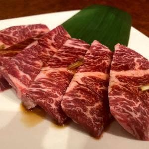 焼肉 彩伽亭