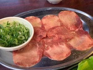 焼肉ホルモン ニューみよし 今出川店