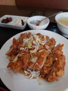龍盛菜館 神田小川町店
