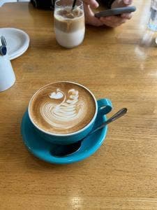 パンとエスプレッソと自由形