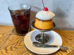 feb's coffee & scone