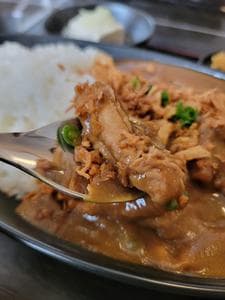 もつ煮専門店 王里