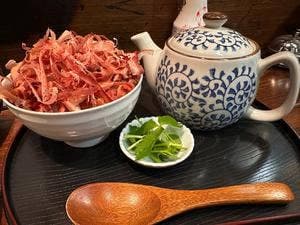 新潟料理と旬の食材 だしや