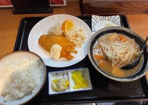 栄太呂