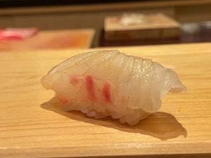 鮨 日進月歩