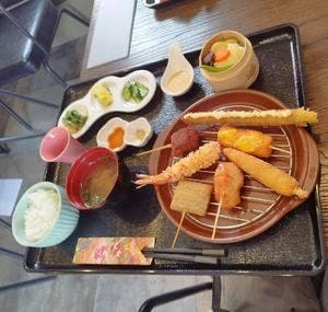 食堂かふぇ ぽ～庵