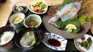 御食事処 きはち 喜八荘