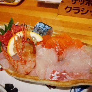 遊魚舟