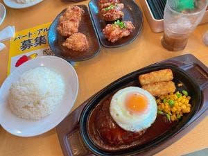 ガスト 初台駅北口店