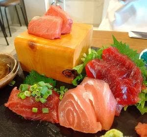 三崎まぐろ専門店 Tunaがる 横浜ドリームランド店