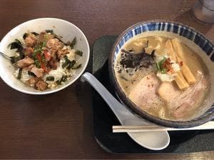 にぼし中華 廣はし