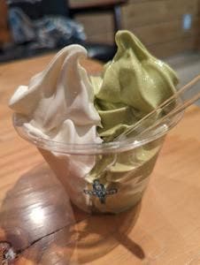 六甲牧場カフェ 乙仲店