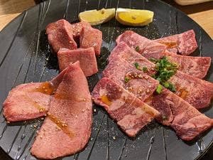 焼肉 牛猿 -NIKUZARU-