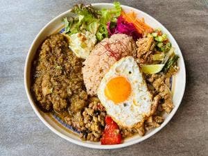 金澤スパイス咖喱 エスニカ