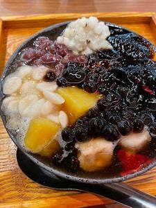 台湾甜商店 梅田阪急三番街店