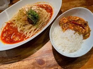 成都正宗担々麺 つじ田