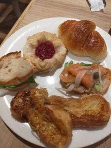 サクラテラス レストラン