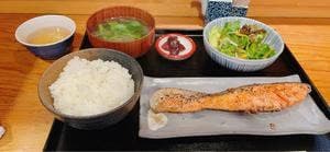 魚と酒 宍くら