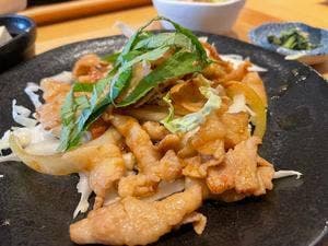 家庭料理と肉 居酒屋 伸
