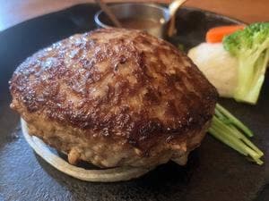 津の田ミート LODGE高槻店