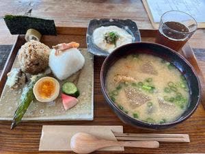山とおむすび 銀月舎