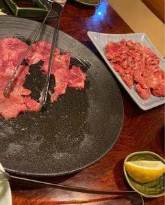 炭火焼肉 まんてん