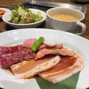 焼肉ビストロ 牛印 京橋エドグラン店