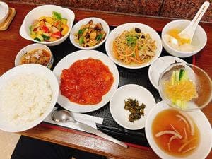 鶴峯飯店
