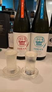 日本酒BAR TSUMUGI