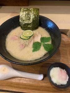 麺や ゆた花