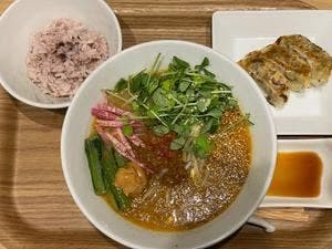 T's たんたん 東京駅京葉ストリート店