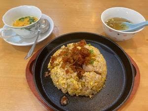 優香 刀削麺 小台店