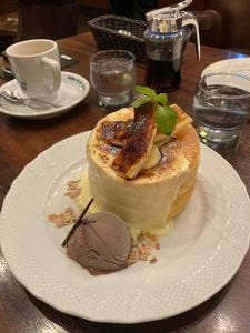 星乃珈琲店 名古屋名東店