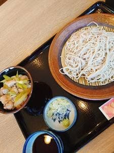 十割そば会 新潟小針店