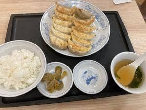 ぎょうざの満洲 川西能勢口駅店