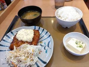 やよい軒 蒲生4丁目店