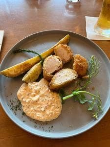 エーダブリュキッチン ファーム 多摩センター店