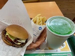 モスバーガー 十三店