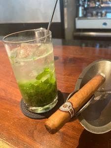 ル・コネスール 丸ノ内ホテル