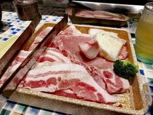肉のサトウ商店イコットニコット店