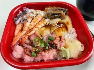 一久 丼丸 平尾店
