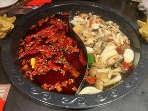 四川伝統火鍋 蜀漢 金山店