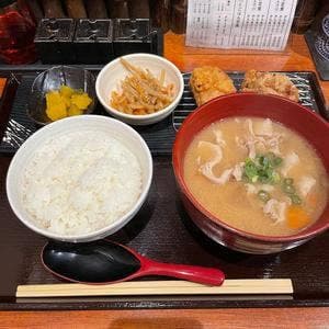 とん汁とからあげの専門店 ばくばく