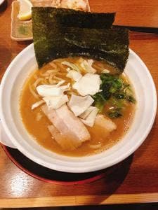 かくれ麺家 SAREDO 忍ばず