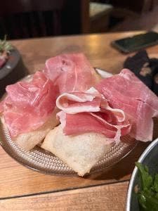 炭火とワイン 烏丸店