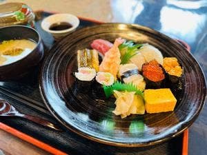 寿司・割烹 磯しん
