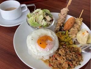 アジアンダイニングYama