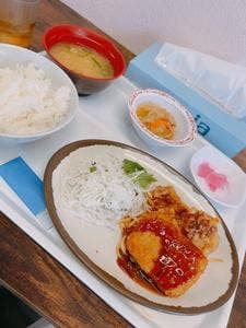 ななまる食堂 猪名寺店