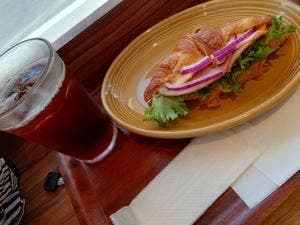 三日月屋 春吉店