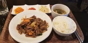 韓国家庭料理とんがらし